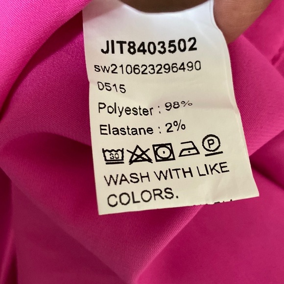 SHEIN CURVY -SILK TOP - Picture 4 of 4